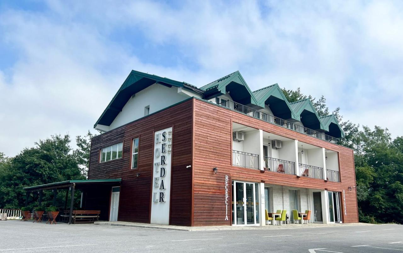 Hotel Serdar 모이코바츠 외부 사진