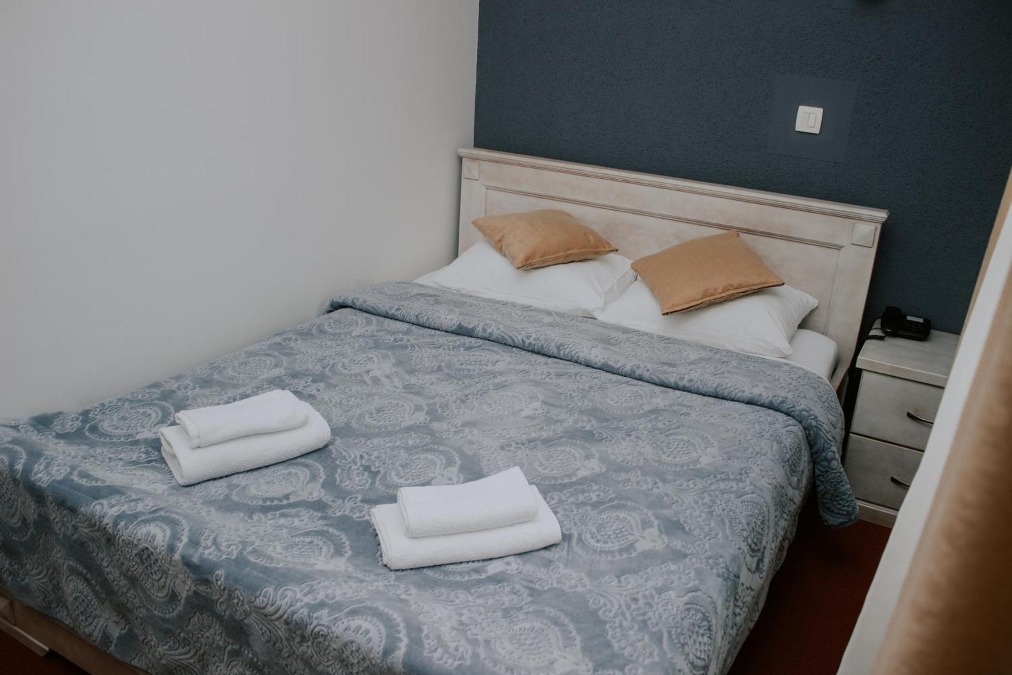 Hotel Serdar 모이코바츠 외부 사진